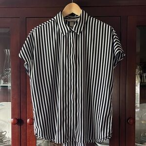 H&M Navy and White Striped Women’s Shirt